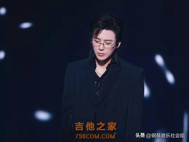 历届音乐榜：周杰伦的五连冠不及唱跳歌手，连冠女歌手只有邓紫棋