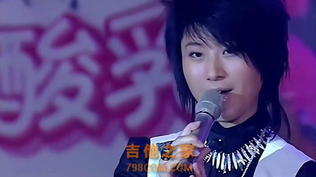 流行歌手的“尴尬”现象：表面上火遍全网，实际上根本没有代表作