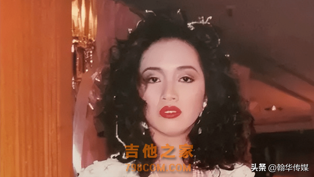 华语乐坛八大殿堂级女歌手：韩红进不了前五，徐小凤屈尊第二