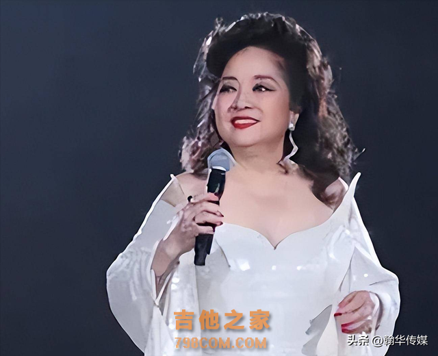 华语乐坛八大殿堂级女歌手：韩红进不了前五，徐小凤屈尊第二