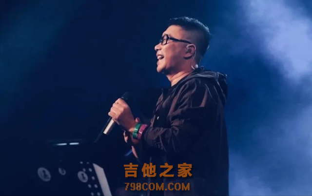 一夜成名却“突然消失”的10位歌手，有人去世，有人进精神病院