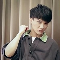 周深没红时报名好声音第二季，工作人员分不清是女歌手还是男歌手