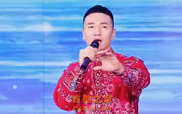 歌手王琦：从小乡村到登上春晚舞台，独唱4分钟，他经历了什么？