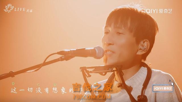 大陆民谣歌手排名：陈粒赵雷能上榜，前几名堪称华语乐坛“神人”