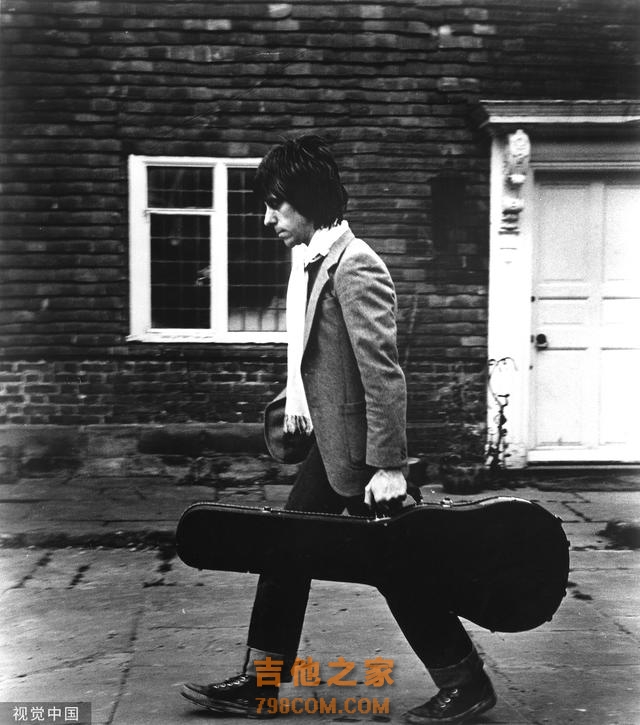 英国传奇吉他手杰夫·贝克去世，享年78岁