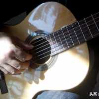 吉他初学入门，这一点很关键，掌握后弹唱指弹变简单