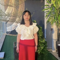 自觉身材丰满！香港女星突然转型做唱跳歌手，公司斥重金打造MV