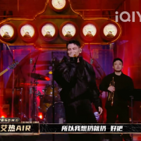 激情摔麦！这些歌手怪癖，终究还是音响师扛起了一切