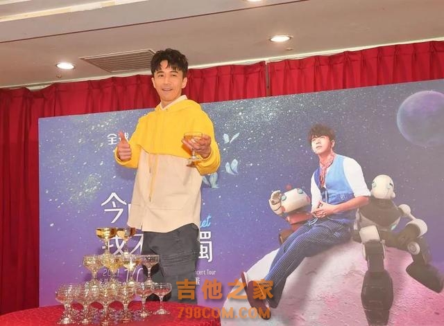 一首歌吃一辈子？这8位“过气”歌星今昔对比，差距大