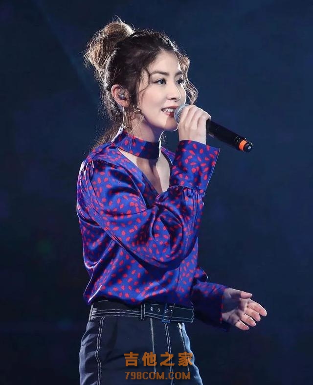 你心目中的中国十大女歌手是谁？