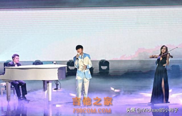 你认为目前国内歌坛唱功最好的歌手是谁？