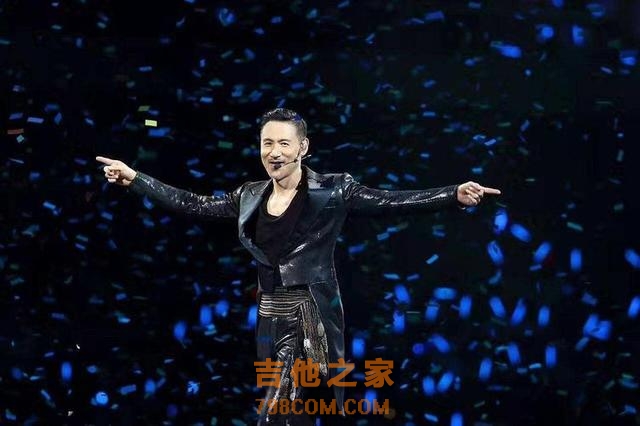 “过气歌手”扎堆开演唱会，热度高涨吓坏00后：演唱会一票难求