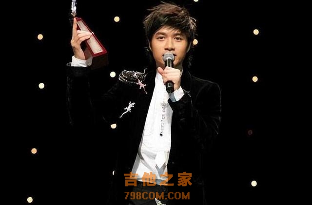严重被低估的六位歌手:有人被误解只会唱神曲,有人被当成演员