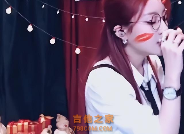 同样是圣诞歌，有的歌手唱出经典，有的一张嘴掉粉无数！