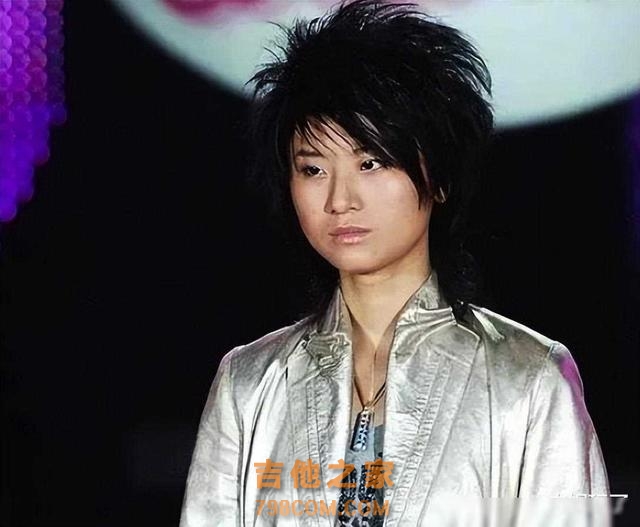 自称是当红歌手,却没有一首代表作,这8位歌手真敢说