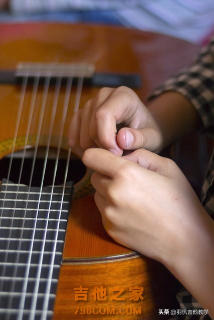 如何把吉他弹的更有节奏感？零基础吉他讲解