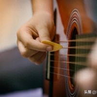 如何把吉他弹的更有节奏感？零基础吉他讲解