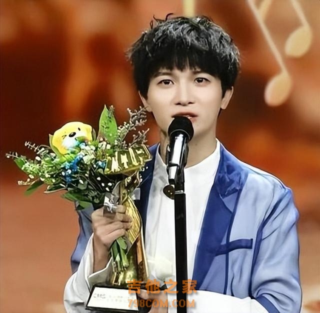 盘点10位在国外获奖的中国歌手，好声音周深上榜，刀郎位列其中