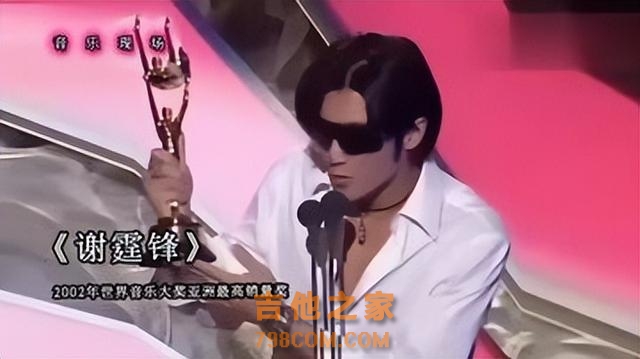 盘点10位在国外获奖的中国歌手，好声音周深上榜，刀郎位列其中