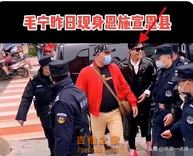 歌手毛宁8次上春晚，为何从一代歌坛当红小生到无人问津