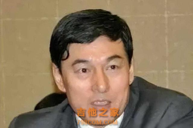 她是著名歌手,39岁才遇到真爱生1双儿女,丈夫爱她给206亿