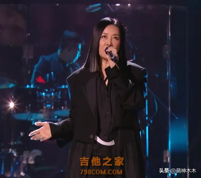 《歌手》第二期大翻车！全员破音跑调，杨丞琳二手玫瑰被淘汰