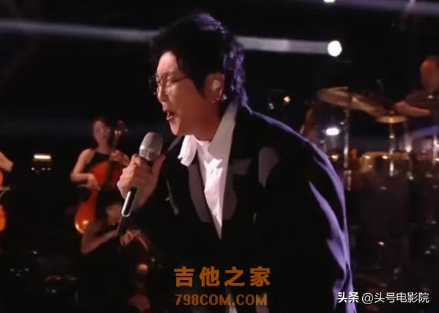 那英搁浅跑调！《歌手》俩唱周杰伦的翻车，孙楠拯救，评论炸了
