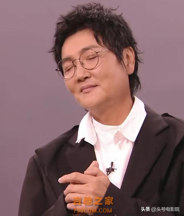 那英搁浅跑调！《歌手》俩唱周杰伦的翻车，孙楠拯救，评论炸了