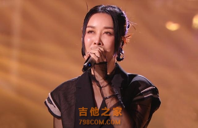 《歌手》第4期：那英跑调排第5，汪苏泷有进步，孙楠补位扭转口碑