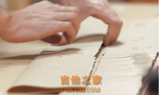 吉他初学者买什么吉他比较好?分享一下我自用的吉他