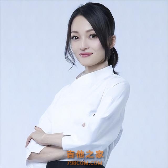 港台最牛的八位女歌手排行榜，第一名女歌手已红了近60年！