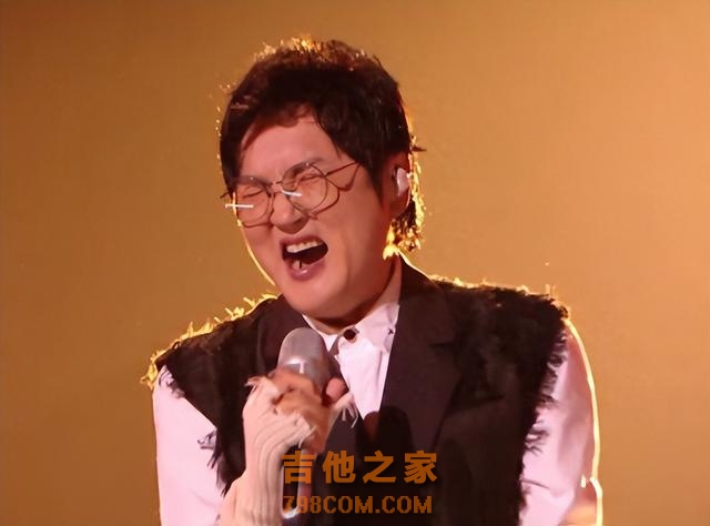 听完孙楠和周深版的《人是》，才知唱将和天生歌者的区别有多大