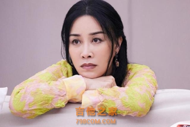那英艰难挽尊！听完《歌手2024》的现场，这一次输的不只是唱功