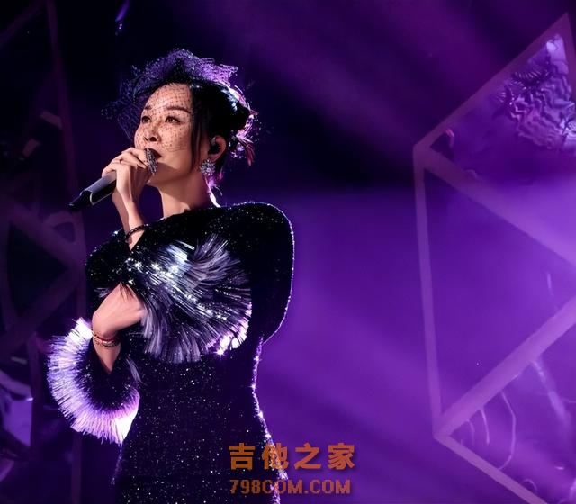 《歌手》第八期：第一名名副其实，第三名更像是安慰