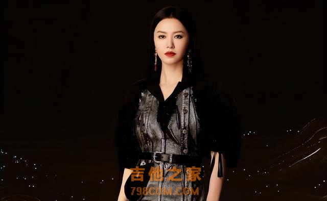 《歌手》排名洗牌：谭维维第1，那英第3，黄宣垫底，露西娅一轮游