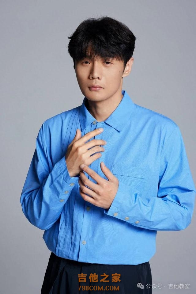李荣浩10首经典吉他弹唱歌曲(附吉他谱),太有才了,你喜欢哪首