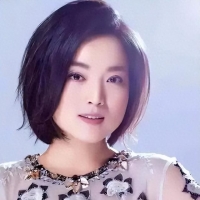 38岁离婚带娃的女歌手白雪，没想到在44岁嫁给比自己小8岁的男子