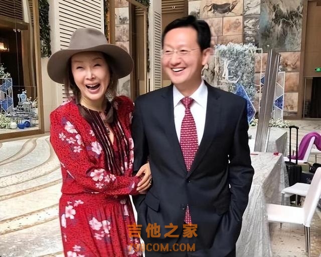 歌手孙悦：相夫教子17年，隐退多年再复出，如今依旧能唱跳