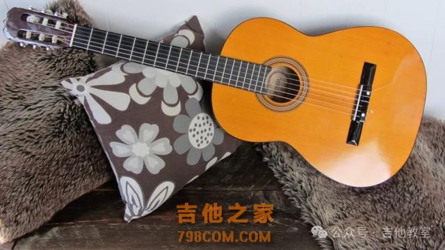 搜索量爆棚!盘点2024年十大热门歌曲(附吉他谱),是不是你要的