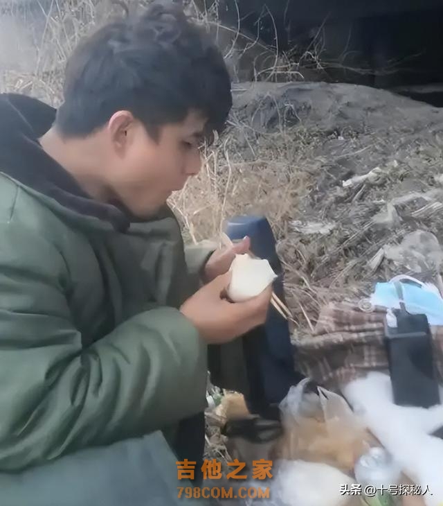 负债百万露宿街头、离婚、锒铛入狱，星光大道草根歌手现状太落魄