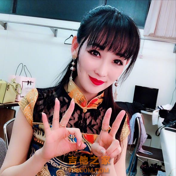 痛惜！41岁女歌手申烨不幸离世，曾多次登央视舞台，提前写好讣告