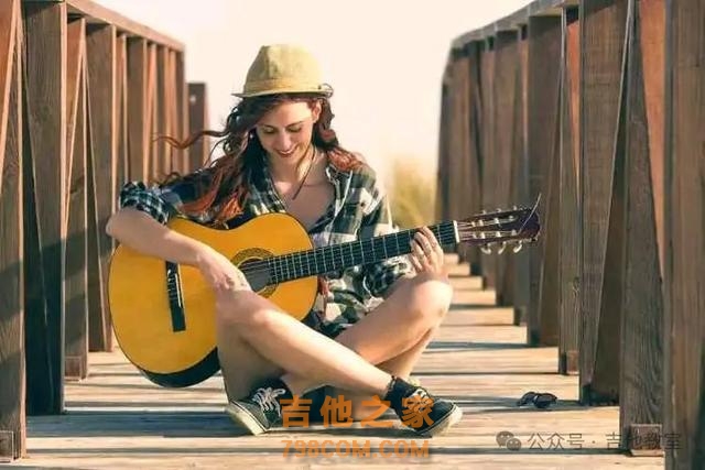 【开心周末】10首适合吉他弹唱歌曲(附吉他谱),弹出来好心情