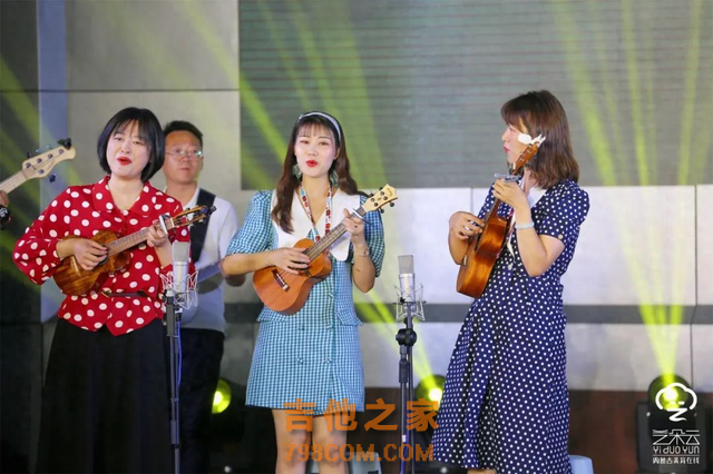 “夏威夷四弦琴”——尤克里里工作坊