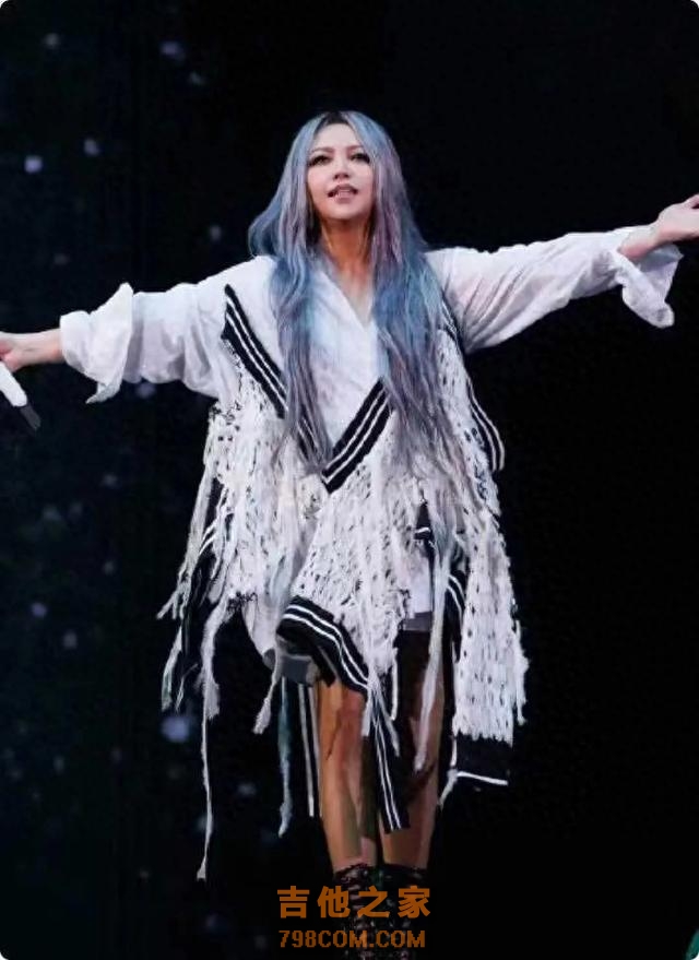 《歌手2025》来了，看到阵容名单后，难言激动泪水，期待的都来了
